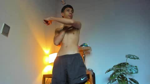 Snapshot of lucian_davii chatting on 05.20.26 Pirulo online show from 05.20.26