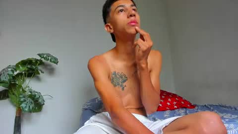 Snapshot of lucian_davii chatting on 06.18.26 Pirulo online show from 06.18.26