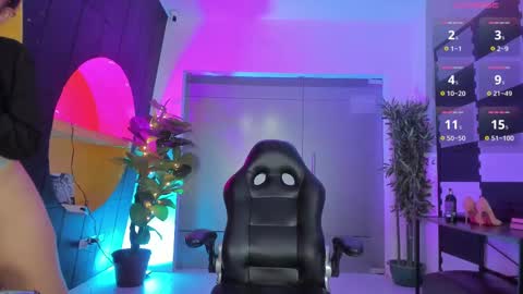    online show from 03.11.25