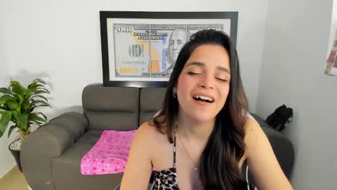 Luciana M online show from 03.04.26