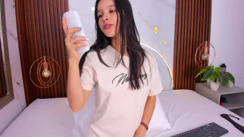 Luci  online show from 05.02.26