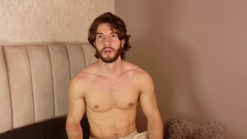 Luciano online show from 10.31.25