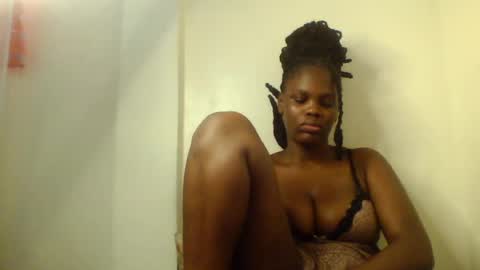 luciaresa online show from 07.19.26