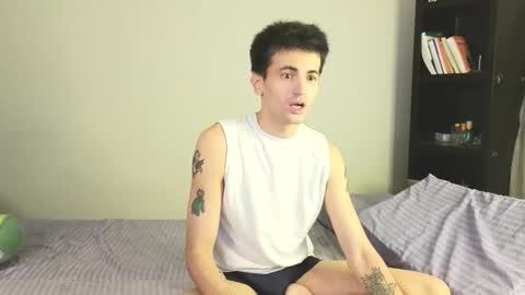 Angelok online show from 10.05.25