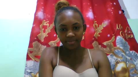 Snapshot of lucie196645 chatting on 06.13.26 lucie196645 online show from 06.13.26