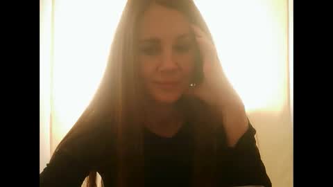 LucieMack online show from 10.30.25