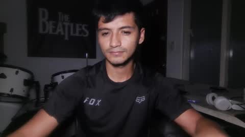 Snapshot of lucifferr_ chatting on 03.17.26 leonel online show from 03.17.26