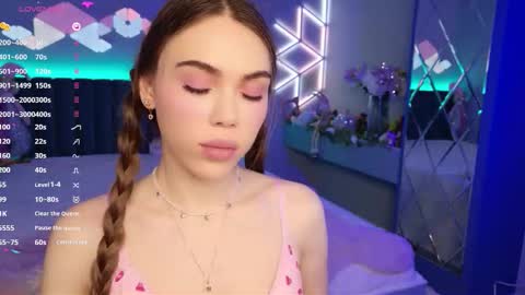 Snapshot of lucifiella chatting on 03.04.26 MimiFors online show from 03.04.26