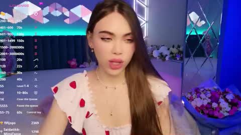 Snapshot of lucifiella chatting on 03.10.26 MimiFors online show from 03.10.26