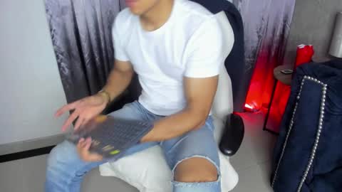 Leo online show from 01.14.26