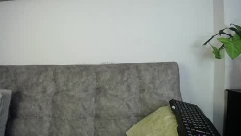 luciiana online show from 05.04.26