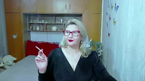 Lucille Fenly online show from 05.18.26