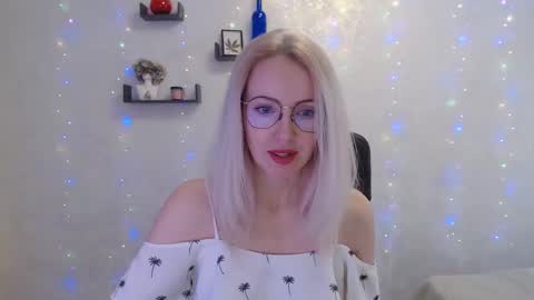 Arina online show from 02.21.25