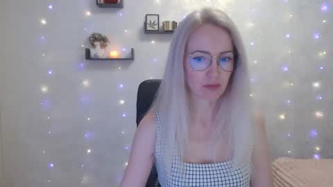 Arina online show from 04.06.26