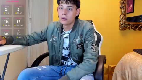 Snapshot of luckk_ chatting on 06.12.26 luckk_ online show from 06.12.26