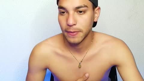 Snapshot of lucky_blessed chatting on 01.12.25 lucky_blessed online show from 01.12.25