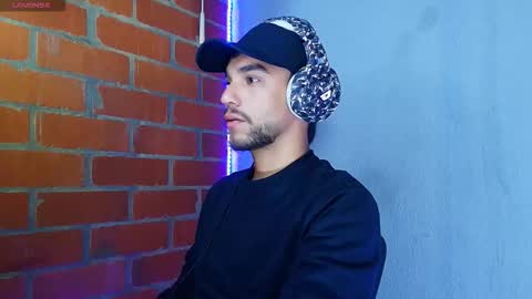 Snapshot of lucky_blessed chatting on 09.15.25 lucky_blessed online show from 09.15.25