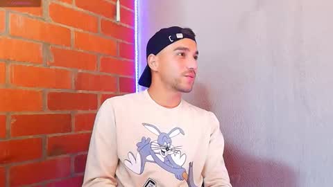 Snapshot of lucky_blessed chatting on 09.19.25 lucky_blessed online show from 09.19.25