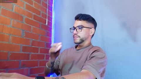 Snapshot of lucky_blessed chatting on 10.10.25 lucky_blessed online show from 10.10.25