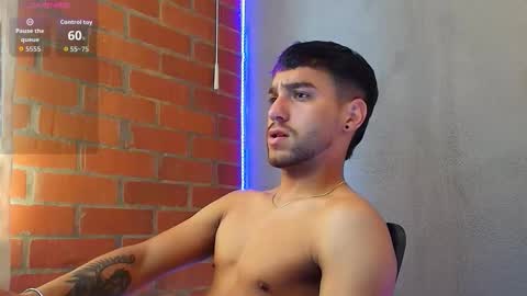 Snapshot of lucky_blessed chatting on 12.15.25 lucky_blessed online show from 12.15.25