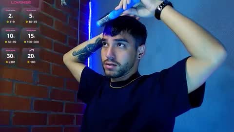 Snapshot of lucky_blessed chatting on 12.22.25 lucky_blessed online show from 12.22.25