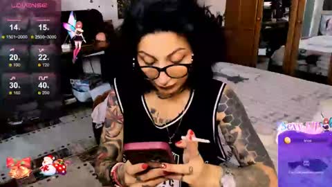 lucky_deniz online show from 12.18.24