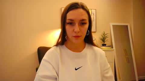 Snapshot of lucky_foryou_baby chatting on 12.29.24 lucky_foryou_baby online show from 12.29.24