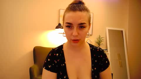 Snapshot of lucky_foryou_baby chatting on 01.18.25 lucky_foryou_baby online show from 01.18.25