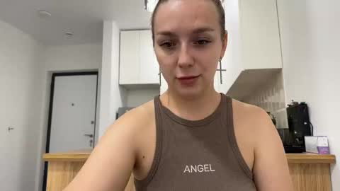 Snapshot of lucky_foryou_baby chatting on 09.30.25 lucky_foryou_baby online show from 09.30.25