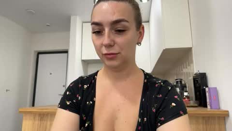 Snapshot of lucky_foryou_baby chatting on 10.12.25 lucky_foryou_baby online show from 10.12.25