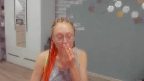 lucky_licky20 online show from 11.12.25