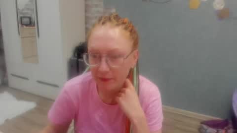 lucky_licky20 online show from 11.19.25