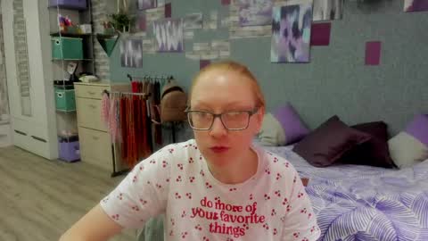 lucky_licky20 online show from 04.21.26