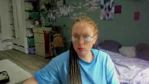 Snapshot of lucky_licky20 chatting on 06.21.26 lucky_licky20 online show from 06.21.26