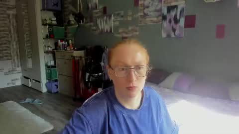 Snapshot of lucky_licky20 chatting on 06.25.26 lucky_licky20 online show from 06.25.26