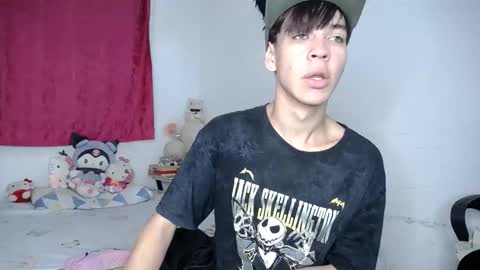 lucky_strickee online show from 10.21.25