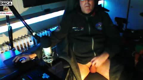        call me  Stefan online show from 12.22.24