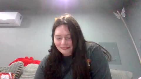 luckygirl96 online show from 10.25.25