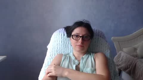 Snapshot of luckylinda23 chatting on 06.20.26 luckylinda23 online show from 06.20.26
