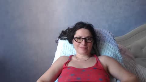 Snapshot of luckylinda23 chatting on 06.22.26 luckylinda23 online show from 06.22.26