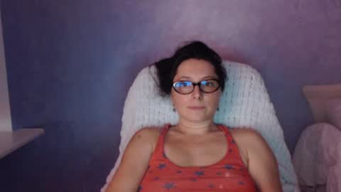 Snapshot of luckylinda23 chatting on 07.08.26 luckylinda23 online show from 07.08.26