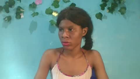 Gloria online show from 10.27.25