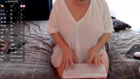 Im Meriem I am glad to welcome you online show from 03.09.25