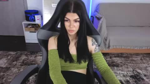 Snapshot of luckyrebel_ chatting on 05.08.26 Monika online show from 05.08.26