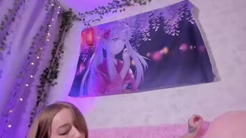 Snapshot of luckysexydoll chatting on 07.12.26 Alisa online show from 07.12.26