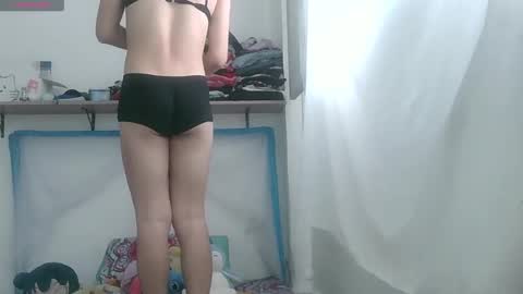 Lucrecia... new accout...OFS LU 21 online show from 01.27.25