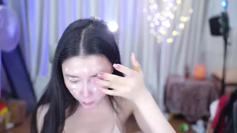 Lucy online show from 12.23.25