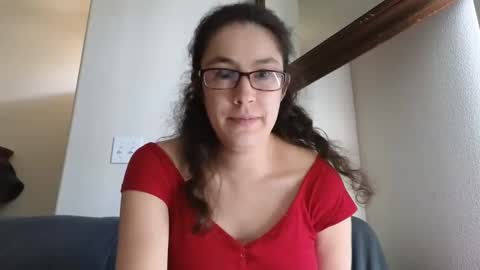 Snapshot of lucy_allison chatting on 02.06.25 Lucy online show from 02.06.25