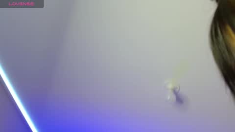 Snapshot of lucy_fernandez chatting on 02.11.25 lucyfer online show from 02.11.25