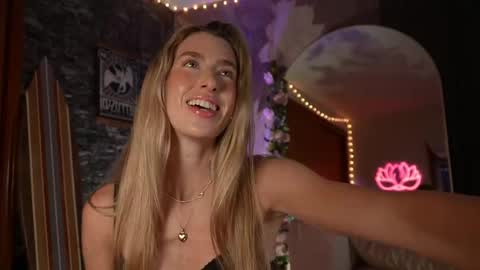 Lucy. online show from 05.03.26